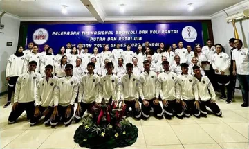 Pelepasan Timnas Voli Indonesia U-18 putra dan putri ke Asian Youth Games 2025 oleh PBVSI/foto: Ofisial PBVSI
