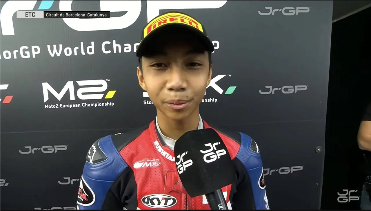 Kiandra Ramadhipa menangi balapan European Talent Cup 2025 seri Barcelona/foto: JuniorGP