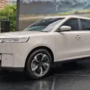 Jaecoo J5 EV dibanderol mulai Rp249 jutaan. (Chadie)