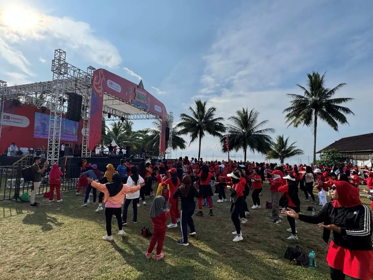 Suasana seru di salah satu gelaran Daihatsu Kumpul Sahabat. (ADM)