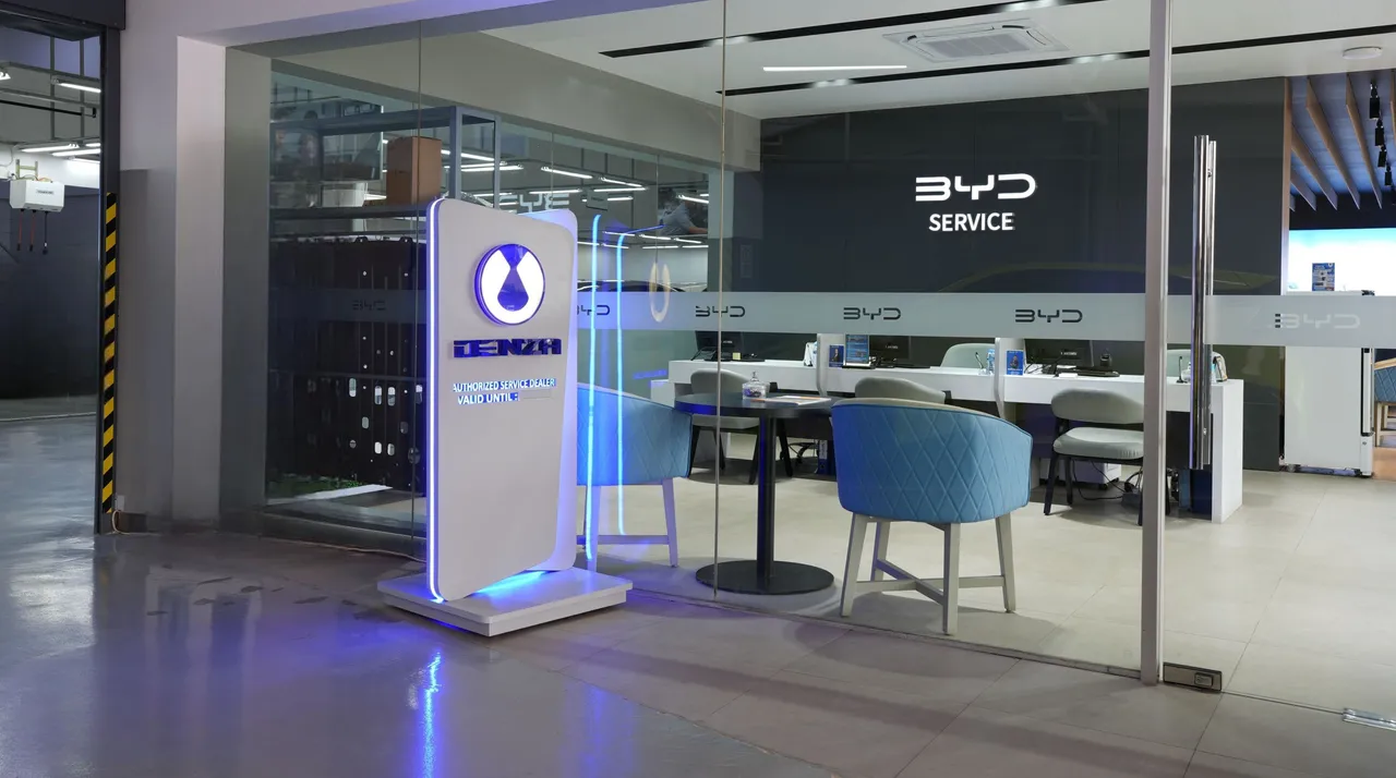 Denza resmi menunjuk 10 diler BYD sebagai Authorized Service Dealer. (BYD Motor indonesia)