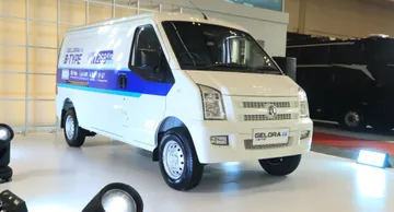 DFSK Gelora E B-Type dibanderol dengan harga lebih terjangkau. (Sokonindo Automobile)