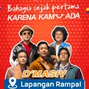 D'Masiv meriahkan acara Daihatsu Kumpul Sahabat di Lapangan Rampal Malang. (ADM)