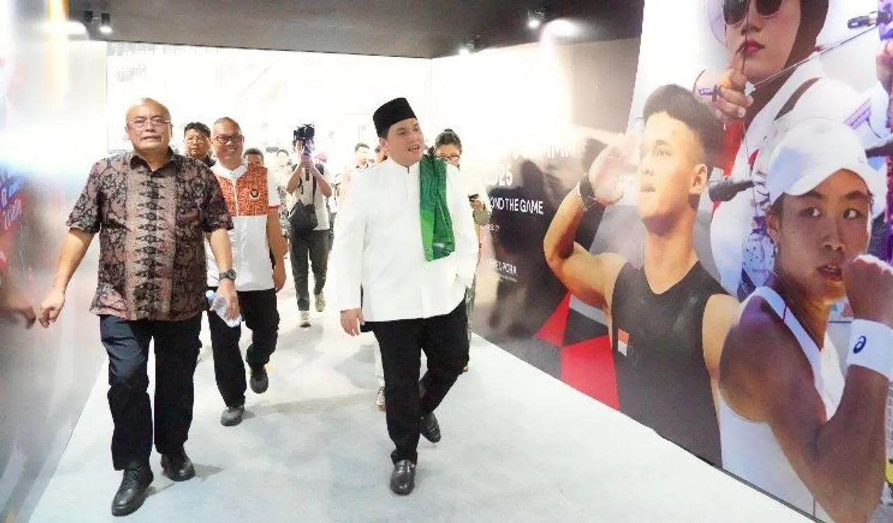 Menpora Erick Thohir meninjau kesiapan Indonesia Arena jelang Indonesia Sports Summit (ISS) 2025/foto: Kemenpora