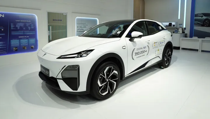 Deepal S07 di IIMS 2026. (Indomobil Group)