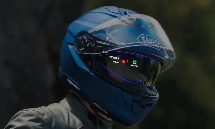 Shoei GT-Air 3 Smart, helm pintar berteknologi HUD pertama di dunia. (EyeSight)