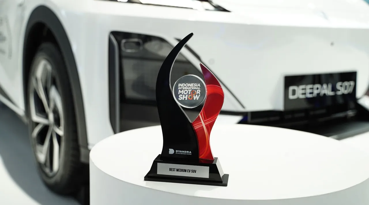 Changan Deepal S07 sabet penghargaan Best Medium EV SUV di IIMS 2026. (Indomobil Group)
