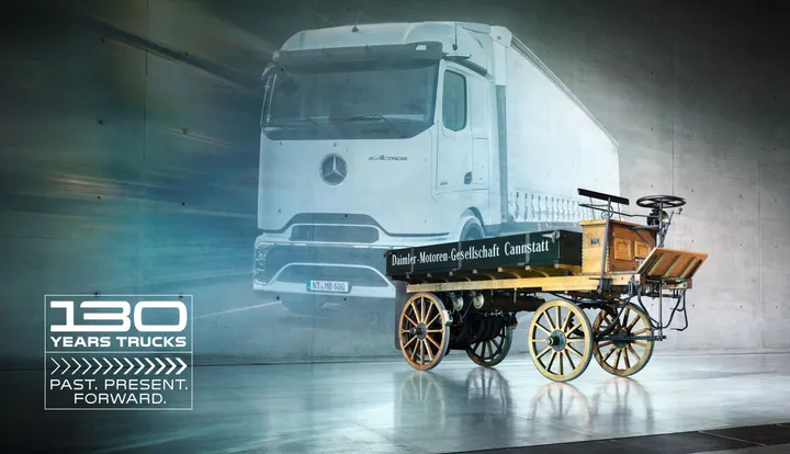 Perayaan 130 Years Trucks Mercedes-Banz melalui rekonstruksi truk pertama di dunia. (Retro Classics 2026)