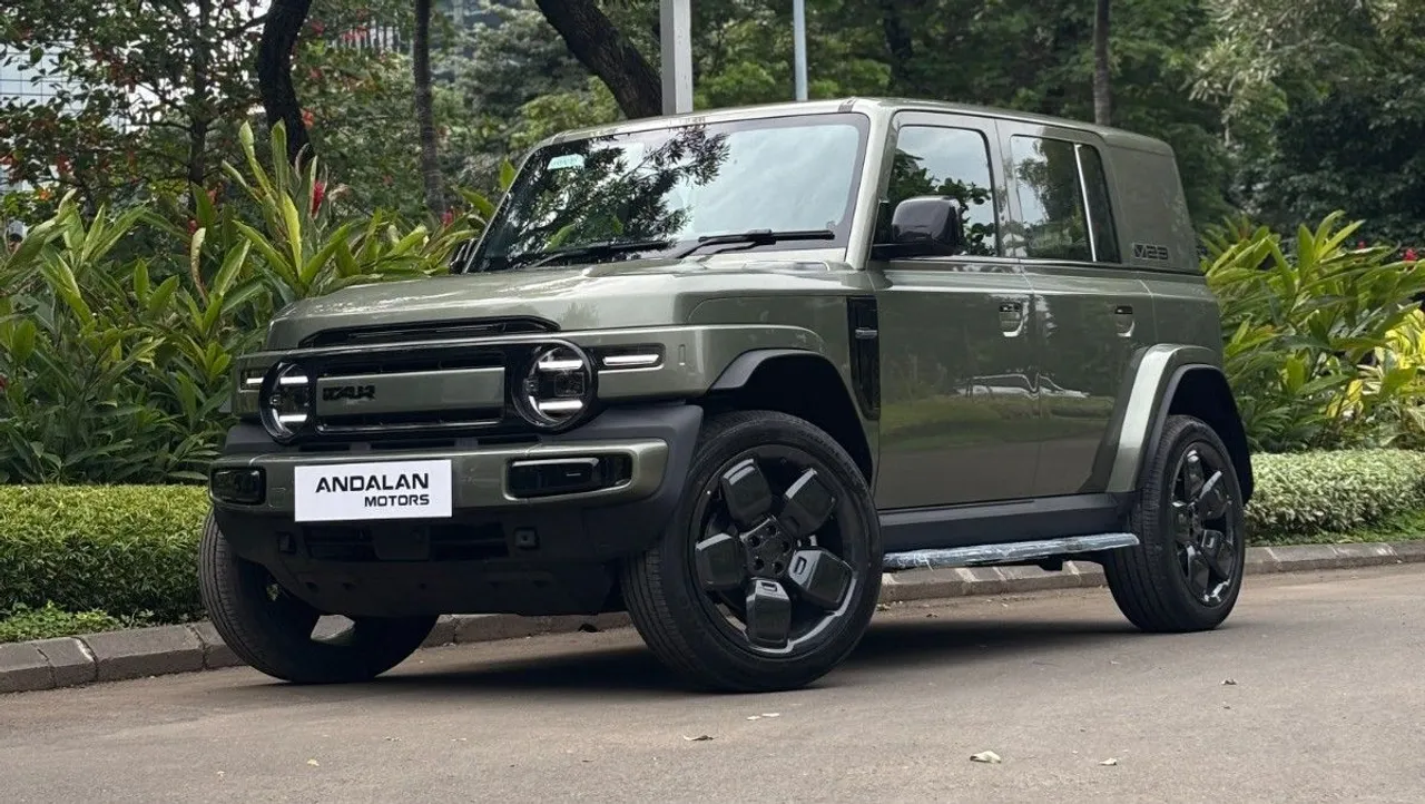 Diler Andalan Group siapkan unit iCAR V23 untuk di-test drive oleh masyarakat di SCBD Park. (iCAR).