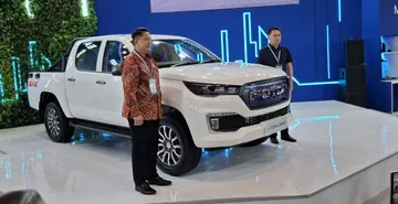 Peluncuran pikap double cabin listrik Foton e TUNLAND di GIICOMVEC 2026. (Chadie)