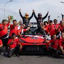 Tim Toyota Gazoo Racing Indonesia rayakan kesuksesan di Kejurnas Sprint Rally 2026 Seri ke-1. (TAM)