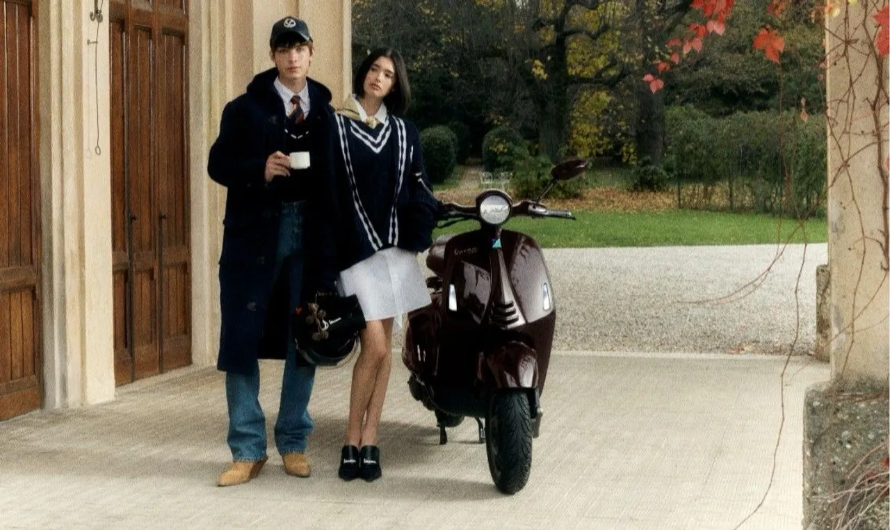 Vespa 946 Horse. (PID)