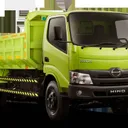 Hino300 Series 136 HD TKDN Tembus 71,85%. (HMSI)