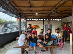 Kisah Ni Nengah Widiasih Buka Usaha Kuliner di Bali