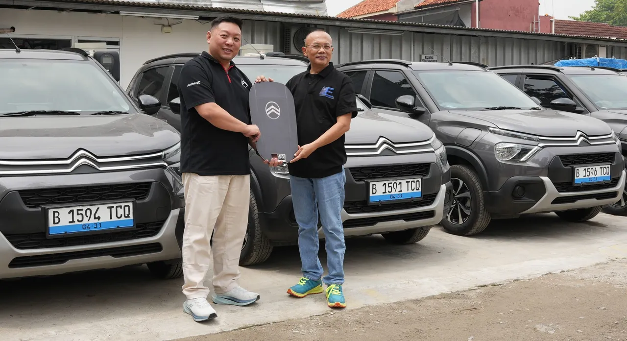 Penyerahan unit Citroën Ë-C3 All Electric tahap kedua dari PT Indomobil National Distributor kepada PT Express Transindo Utama Tbk. (IND)