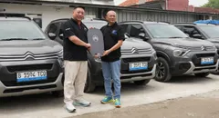 Citroën Serahkan ËC3 All Electric Tahap Kedua Pesanan Taksi Listrik Express