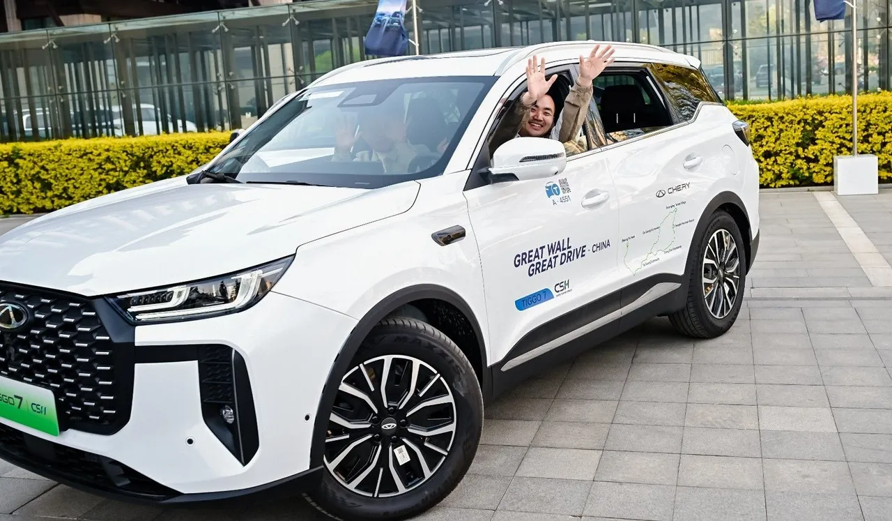 Teknologi Valet Parking Driver memungkinkan mobil parkir secara mandiri tanpa campur tangan pengemudinya. (CSI)