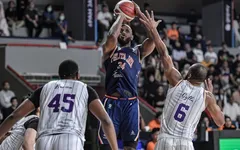 Pelita Jaya Amankan Posisi Puncak Klasemen IBL 2026