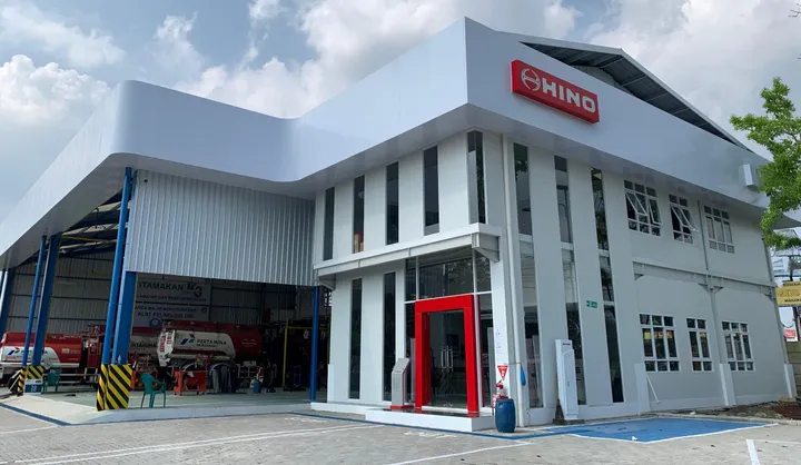 Hino tingkatkan fasilitas dealer di Yogyakarta menjadi 3S. (HMSI)