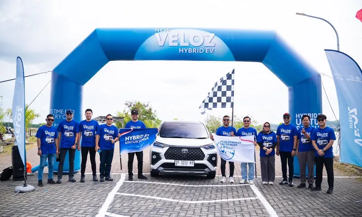 ekspedisi nusantara Veloz Hybrid EV Lintas Nusa kali ini akan menjelajahi Pulau Sulawesi. (TAM)
