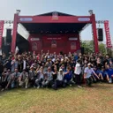 21 Klub resmi Daihatsu dan komunitas motor berfoto bersama manajemen Daihatsu. (ADM)