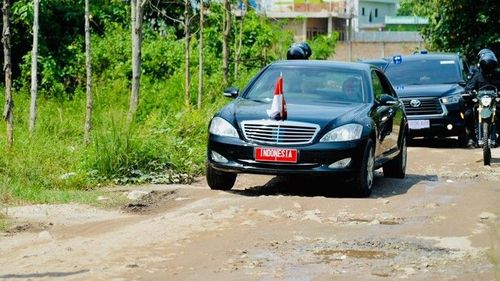 Intip Spesifikasi Mercedes-Benz S600 Guard: Harganya Bikin Melongo