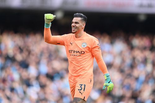 Ederson Jadikan Sempak sebagai Jimat Kemenangan