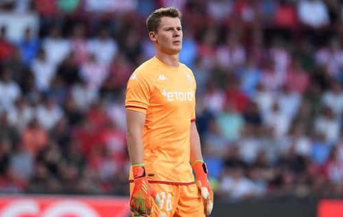 Neuer Otw Comeback, Kiper Bayern Ini Dititip ke Stuttgart