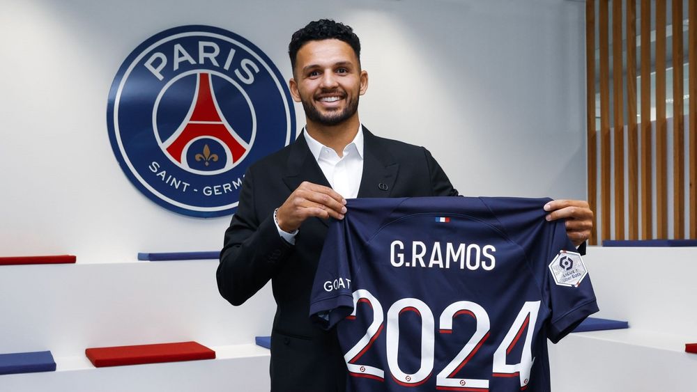 PSG Resmi Meminjam Penyerang Timnas Portugal