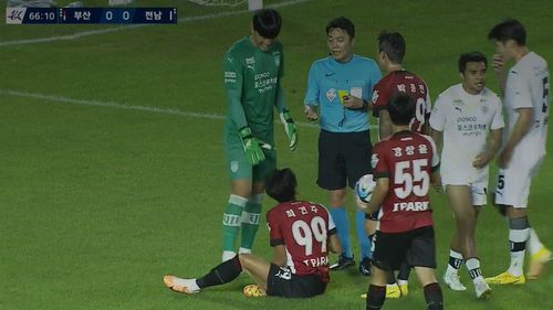 Kalah dari Busan IPark, Peluang Asnawi dan Jeonnam Dragons Promosi Makin Kecil