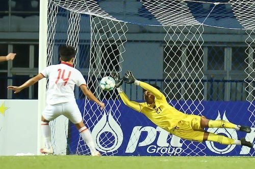 Gagal Cetak Gol di Adu Penalti, Ernando Ari Minta Maaf