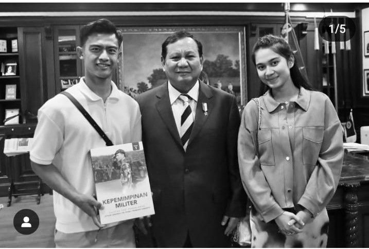 Bertemu Prabowo, Arhan dan Azizah Diberi Ucapan Selamat dan Buku