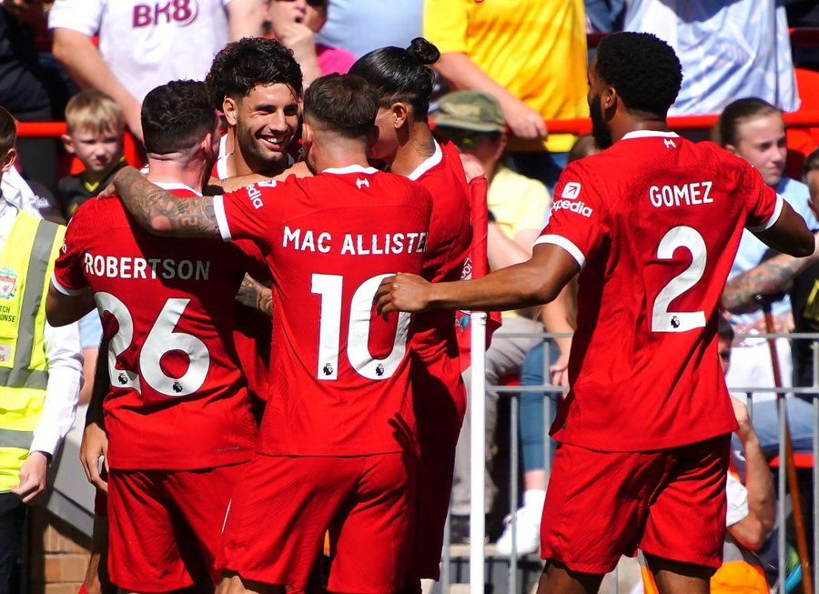 Buktikan Masih Setia, Mohamed Salah Bantu Liverpool Pesta di Anfield