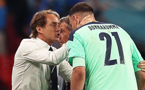 Donnarumma Syok Berat Dengar Roberto Mancini Tinggalkan Timnas Italia Demi Latih Arab Saudi