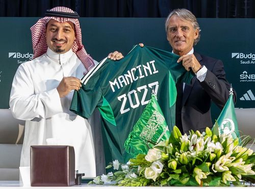 Dibayar Mahal, ini Target Roberto Mancini di Timnas Arab Saudi