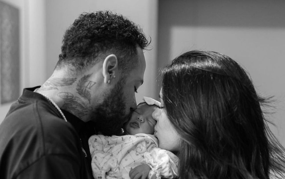 Congrats! Neymar Resmi Jadi Bapak Anak 2