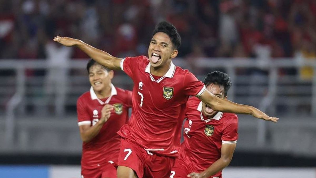 Marselino Ferdinan melakukan selebrasi ketika mencetak gol untuk Timnas Indonesia (Foto: PSSI)