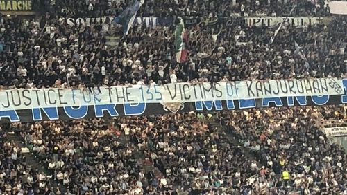 Ultras Inter Milan Ikut Suarakan Keadilan untuk Korban Tragedi Kanjuruhan