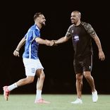 Marko Simic dan Juan Sebastian Veron - Marko Simic dan Juan Sebastian Veron