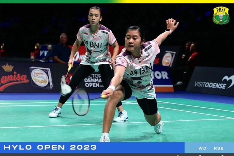 Febriana Dwipuji Kusuma dan Amallia Cahaya Pratiwi melangkah ke 16 besar usai mengalahkan pasangan India, Tanisha Crasto dan Ashwini Ponnappa. 