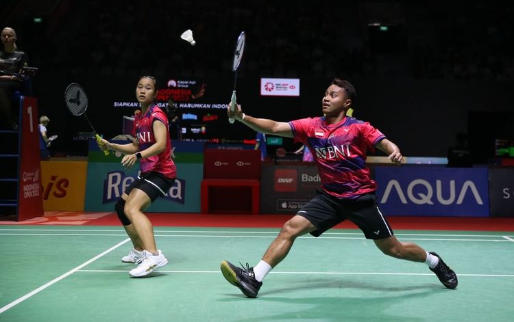 Rehan Naufal Kusharjanto/Lisa Ayu Kusumawati melaju ke final Hylo Open 2023