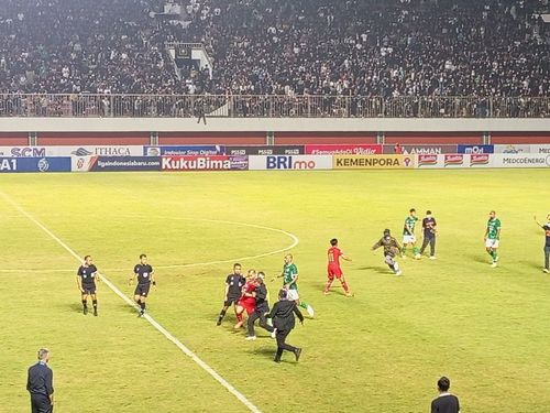 Ricuh Usai Laga PSS Sleman vs Bali United, Fasilitas Stadion Dirusak