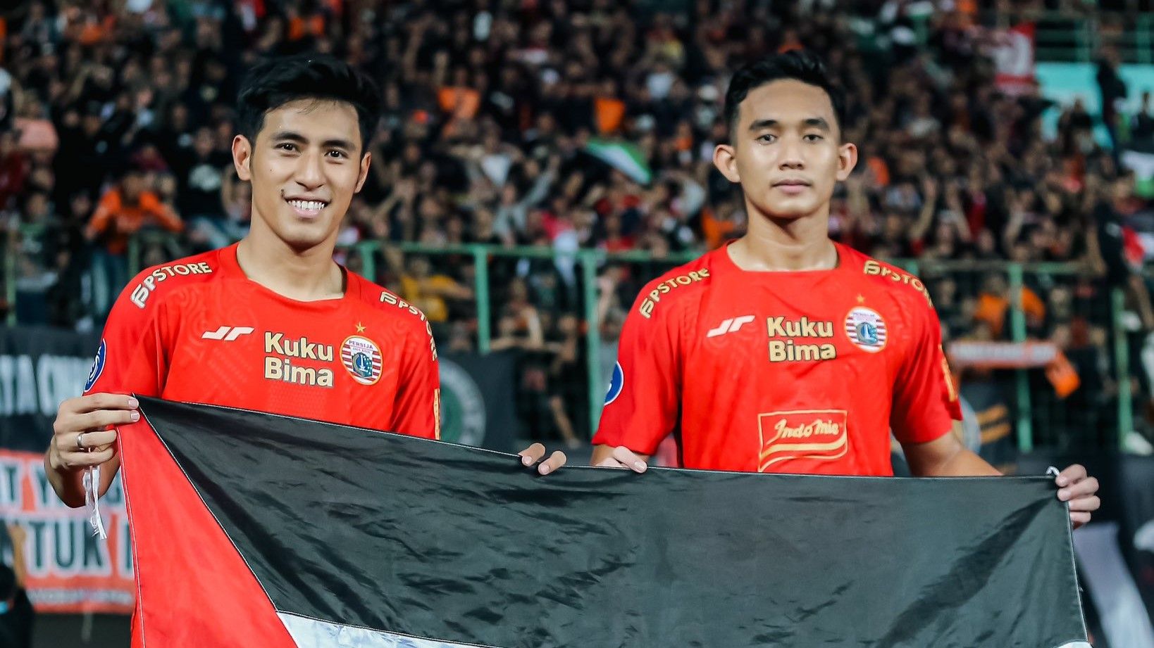 Dalam beberapa tahun terakhir pemain lokal Liga 1 banyak yang mencoba meniti karier di luar negeri namun untuk bursa transfer pertengahan 2024 ini justru sebaliknya.