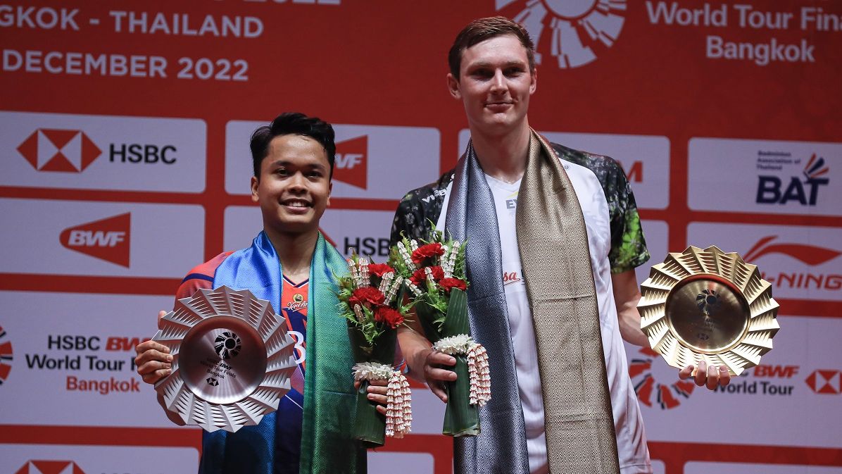 Anthony Sinisuka Ginting dan Viktor Axelsen di Final BWF World Tour Finals 2022