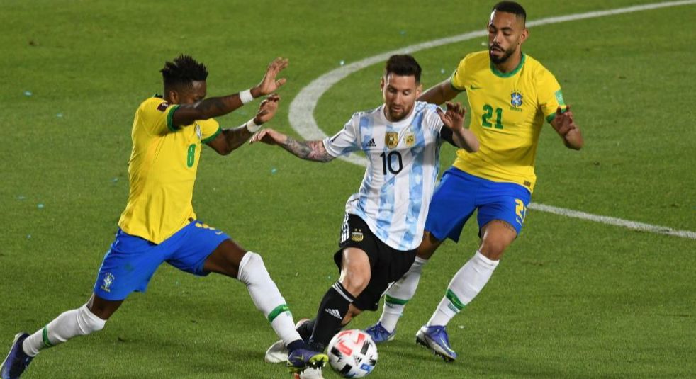 Link Live Streaming Brasil vs Argentina Kick Off Pukul 07.30 WIB