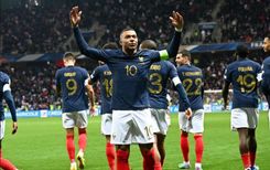 mbappe saat membela prancis.jpg - Kylian Mbappe selebrasi gol ke gawang Gibraltar.