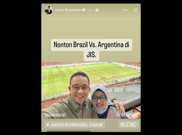 Anies Baswedan ikut menonton langsung pertandingan perempat final Piala Dunia U-17 2023 di JIS yang mempertemukan Brasil vs Argentina