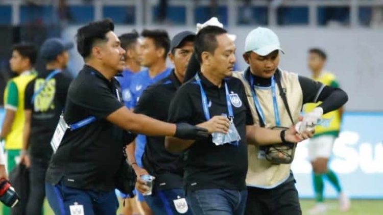 CEO PSIS, Yoyok Sukawi terluka saat kericuhan di laga PSIS vs PSS