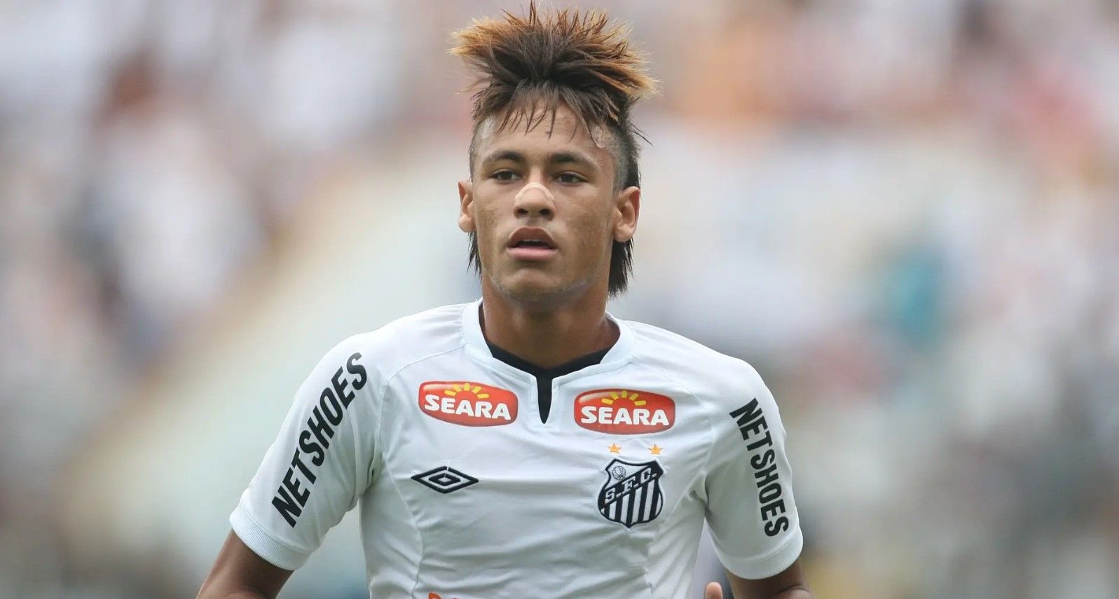 Neymar saat bermain untuk Santos FC.