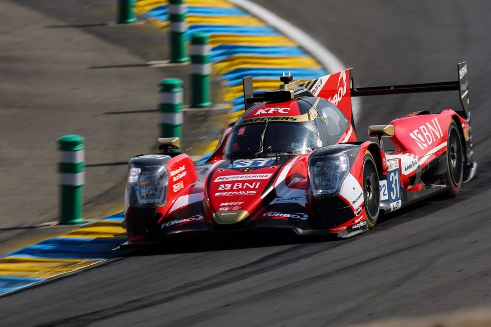 Balapan 24 Hours of Le Mans Penuh Drama, Sean Gelael Gagal Naik Podium